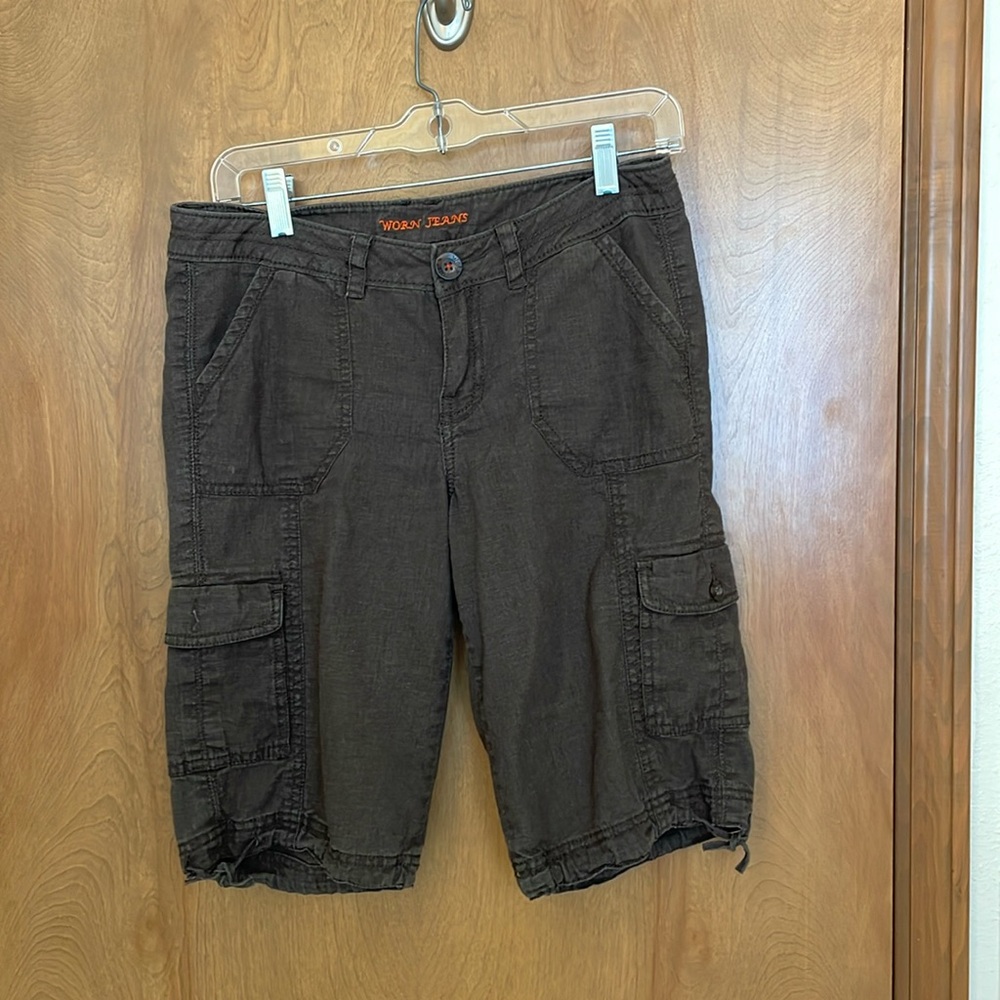 Women's “WORN JEANS” Linen Cargo Shorts, size 4/27, chocolate brown